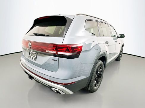 New 2026 Volkswagen Atlas Peak Edition AWD/4WD image 21