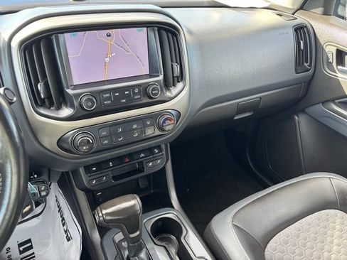 Used 2015 Chevrolet Colorado Z71 image 33