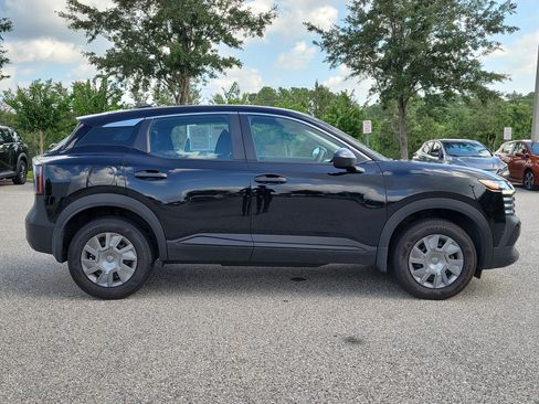 Certified 2025 Nissan Kicks S FWD image 4
