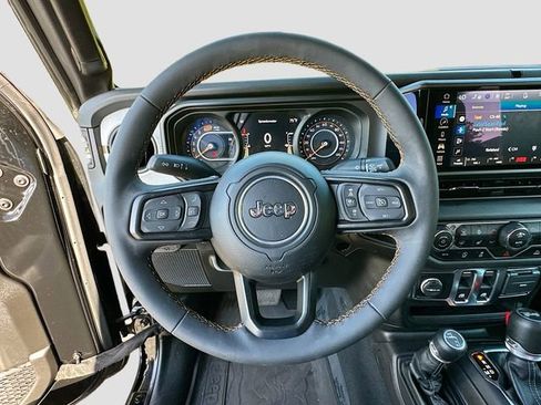 Used 2024 Jeep Wrangler Sport S image 11