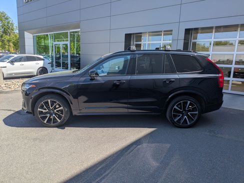 Used 2023 Volvo XC90 T8 Ultimate w/ Lounge Package AWD/4WD image 7