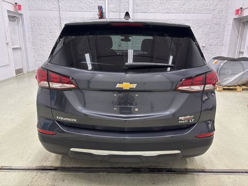 Used 2022 Chevrolet Equinox LT image 4