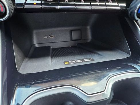 Used 2024 Chevrolet Traverse RS w/ LPO, Floor Liner Package AWD/4WD image 42