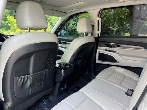 Used 2020 Kia Telluride EX FWD image 15