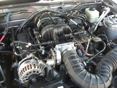 Used 2007 Ford Mustang Premium image 20