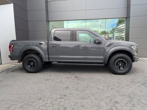 Used 2018 Ford F150 Raptor w/ Equipment Group 802A Luxury image 4