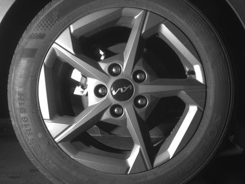 Used 2025 Kia K4 LXS image 15