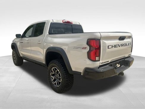 New 2026 Chevrolet Colorado ZR2 w/ Technology Package AWD/4WD image 3