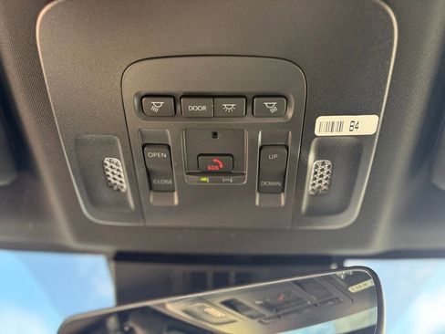 New 2026 Toyota Camry SE FWD image 21