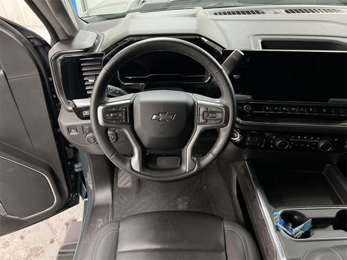 Certified 2025 Chevrolet Silverado 2500 LTZ w/ LTZ Plus Package image 20