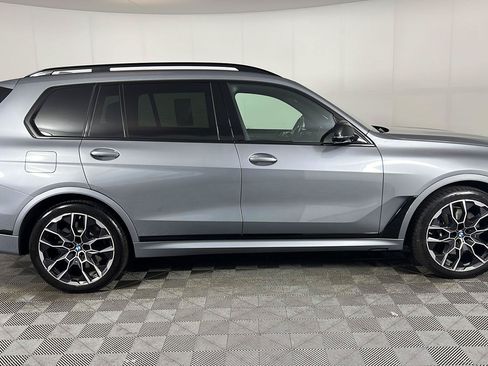 Used 2025 BMW X7 M60i AWD/4WD image 20