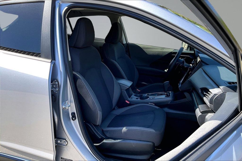 Used 2025 Subaru Crosstrek 2.5i Premium AWD/4WD image 16