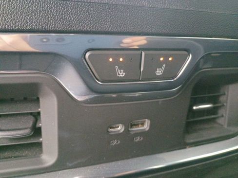 Used 2023 GMC Sierra 1500 Denali image 43