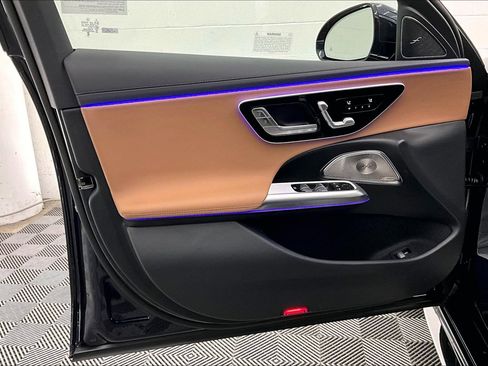 Used 2026 Mercedes-Benz E 53 AMG e 4MATIC Sedan image 23