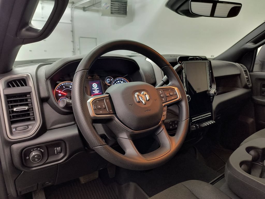 Used 2026 RAM 2500 Tradesman AWD/4WD image 4