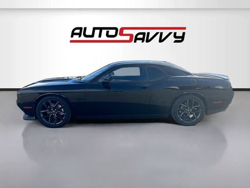 Used 2021 Dodge Challenger R/T w/ Blacktop Package image 4