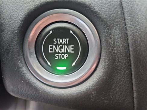 Certified 2022 Chevrolet Tahoe LT w/ Luxury Package image 17