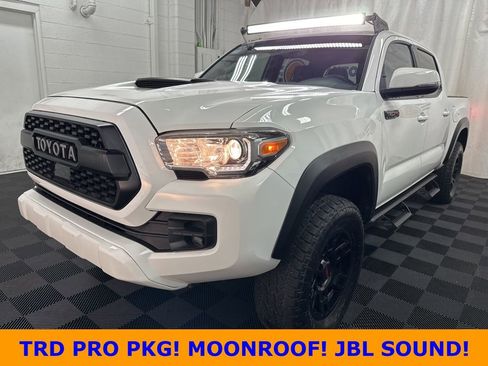 Used 2019 Toyota Tacoma TRD Pro image 1