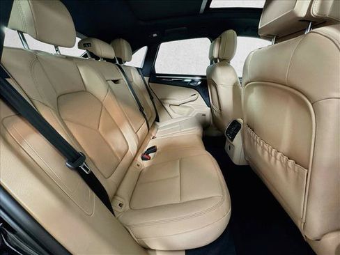 New 2026 Porsche Macan AWD/4WD image 23