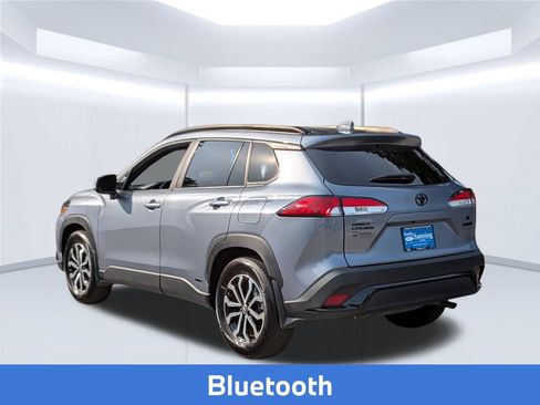 Used 2024 Toyota Corolla Cross AWD Hybrid image 3
