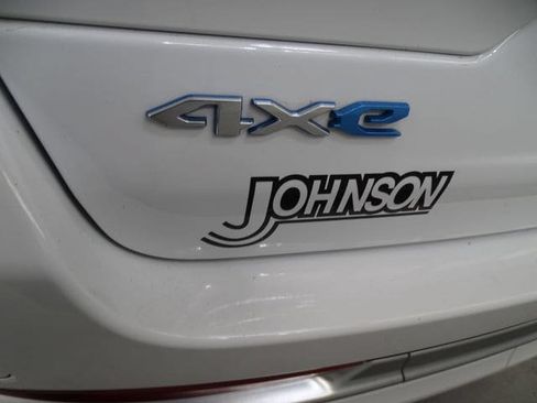 Certified 2023 Jeep Grand Cherokee Summit AWD/4WD image 29