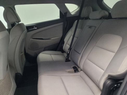 Used 2018 Hyundai Tucson SEL image 18