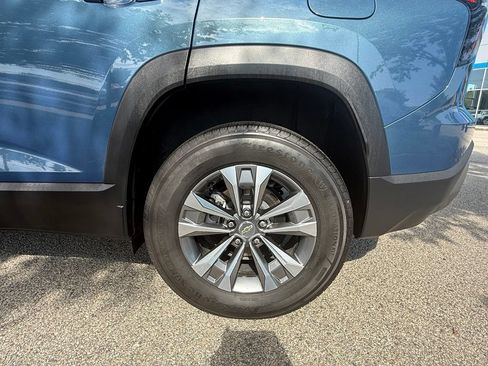 Used 2025 Chevrolet Equinox LT w/ Safety and Technology Package FWD image 32