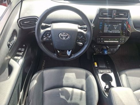 Used 2019 Toyota Prius XLE w/ Advanced Technology Package image 11