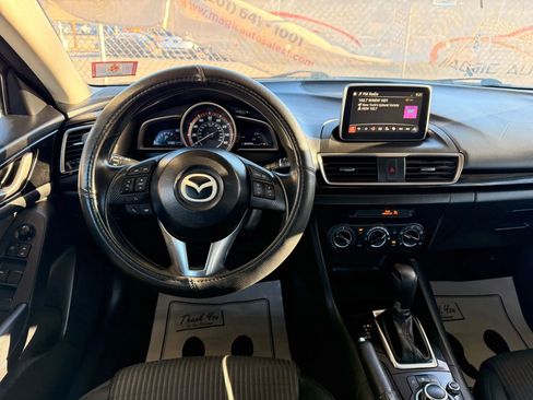Used 2016 MAZDA MAZDA3 i Sport w/ Preferred Equipment Package image 30