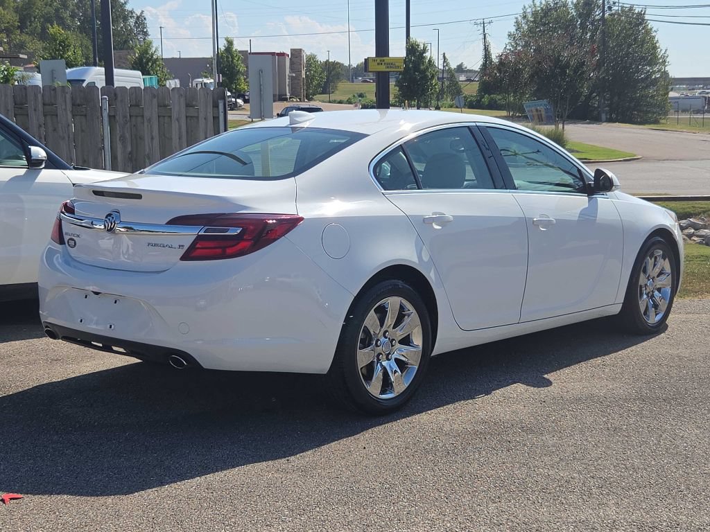 Used 2015 Buick Regal FWD image 4