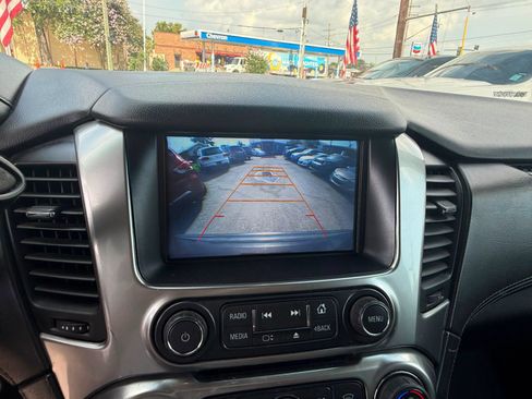 Used 2017 Chevrolet Tahoe LT RWD image 23