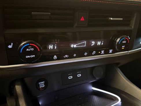 Used 2025 Nissan Rogue Rock Creek w/ Rock Creek Premium Package image 15