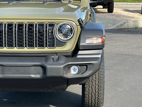 New 2026 Jeep Wrangler Unlimited Sport AWD/4WD image 11