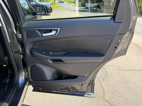 Used 2020 Ford Edge SE AWD/4WD image 31