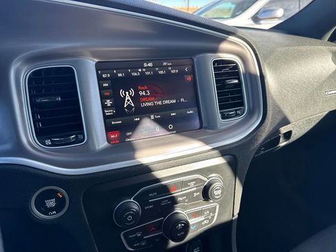 Used 2022 Dodge Charger SXT image 46