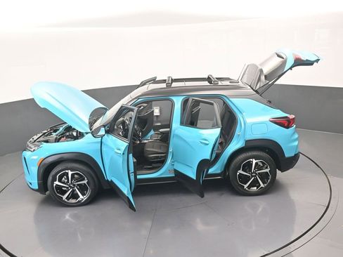 Used 2021 Chevrolet TrailBlazer RS w/ Sun and Liftgate Package FWD image 70