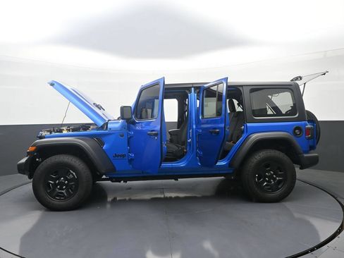 Used 2026 Jeep Wrangler Unlimited Sport AWD/4WD image 32
