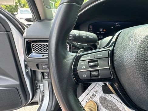 Used 2024 Honda Civic Touring image 37