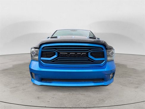 Used 2018 RAM 1500 Sport w/ Hydro Blue Sport Package image 6