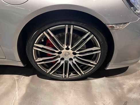 Used 2015 Porsche 911 Carrera S RWD image 13