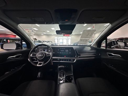 Used 2023 Kia Sportage LX FWD image 24