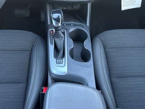 Used 2025 Buick Envista Preferred w/ Convenience I Package image 5