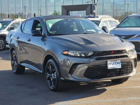 Used 2024 Dodge Hornet R/T Plus w/ Tech Pack Plus w/o Parking image 4