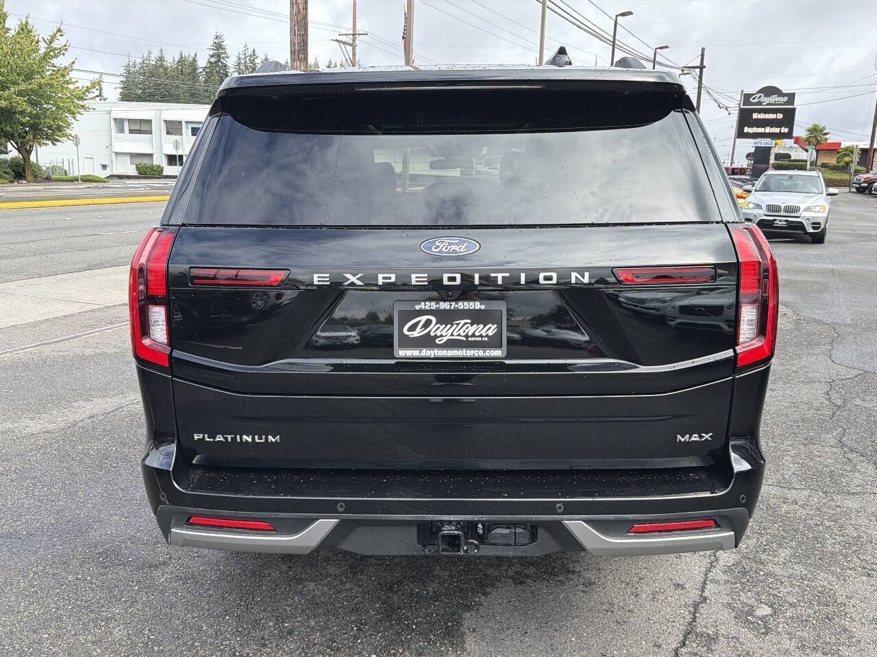 Used 2025 Ford Expedition Max Platinum AWD/4WD image 5