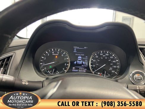 Used 2022 INFINITI Q60 3.0t Luxe w/ Essential Package image 22