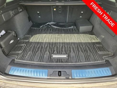 Used 2026 Land Rover Range Rover Velar Dynamic SE AWD/4WD image 33