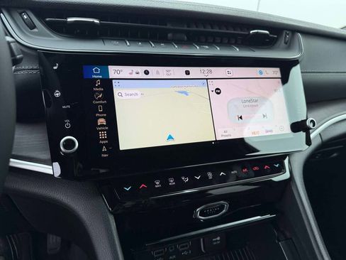 New 2026 Jeep Grand Cherokee Altitude image 35