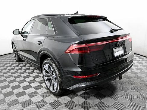 Used 2025 Audi Q8 Premium AWD/4WD image 30
