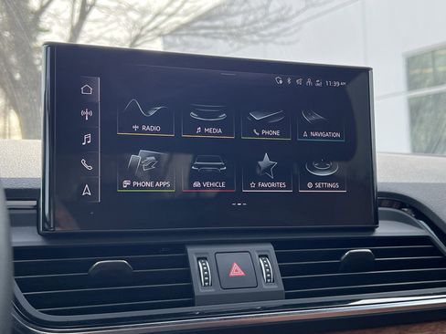 Used 2023 Audi Q5 2.0T Premium Plus w/ Premium Plus Package image 25