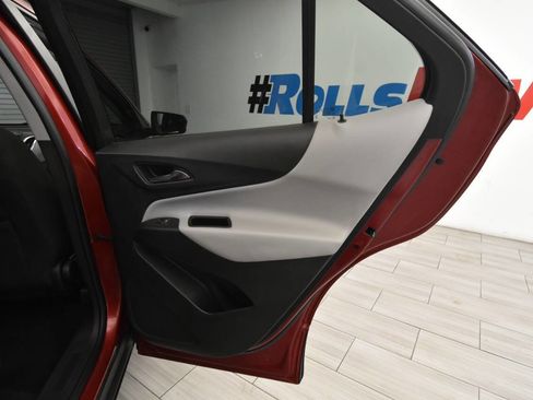 Used 2021 Chevrolet Equinox LT AWD/4WD image 25